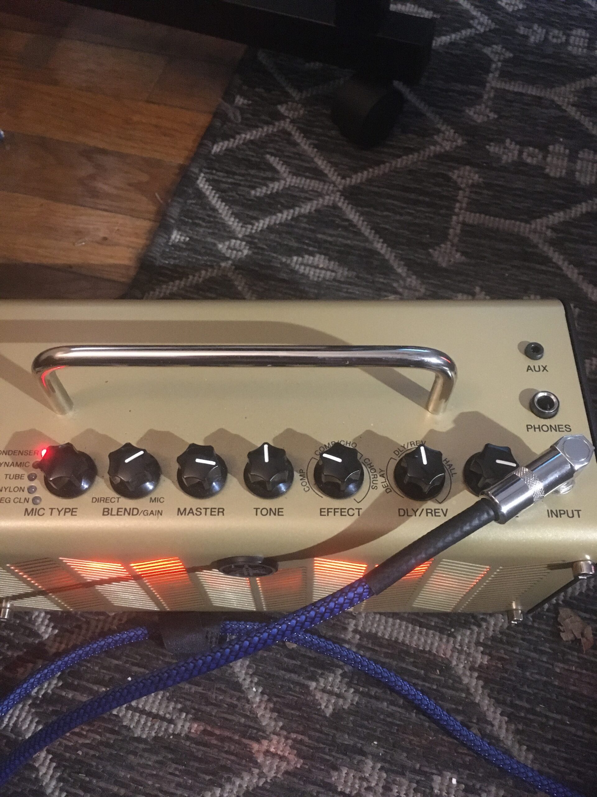 Yamaha THR5 10-Watt Desktop Guitar Combo Amp customer photo 1