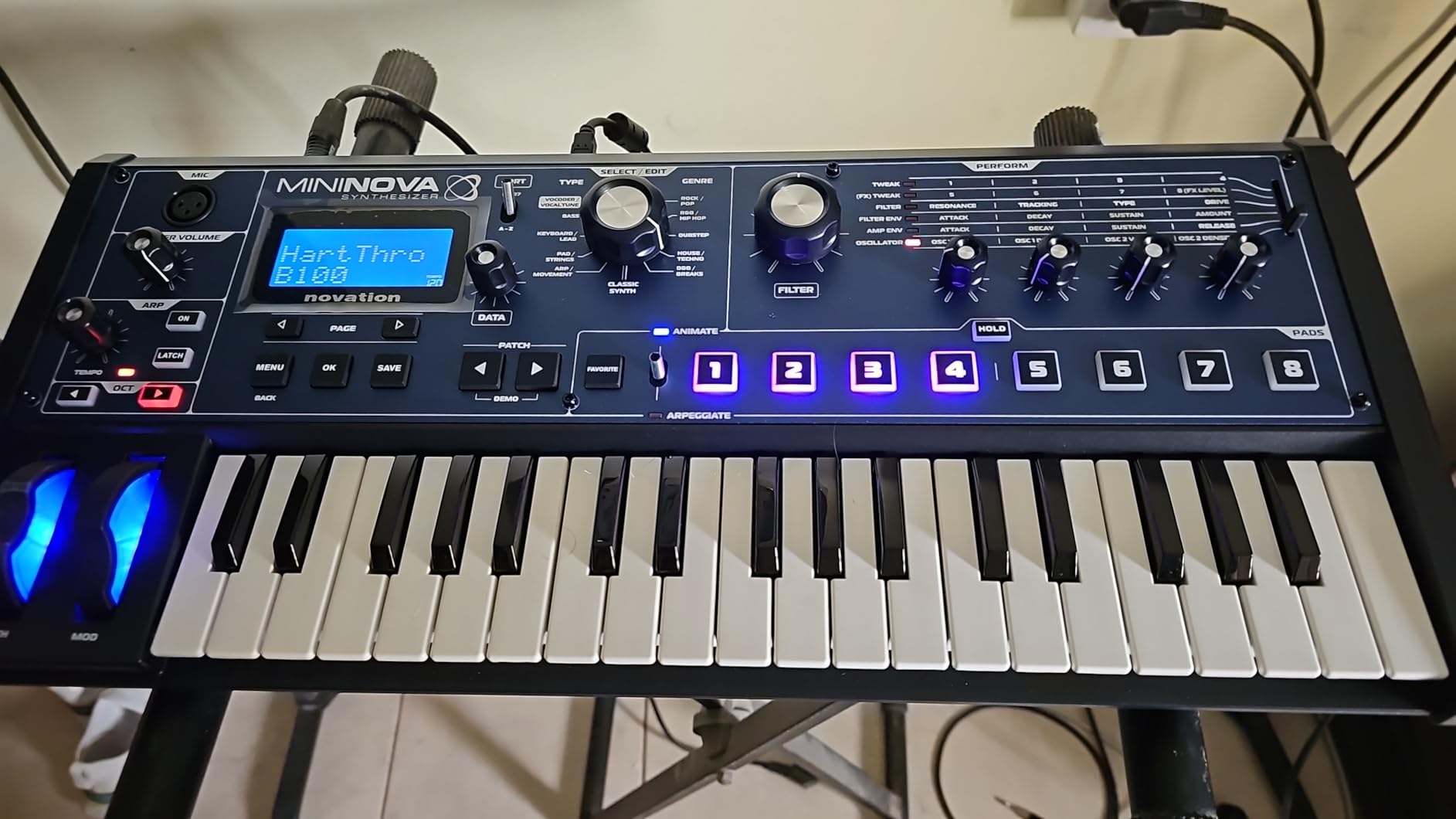 Novation MiniNova Analogue Modelling Compact 37 Mini-key Synth customer photo 1