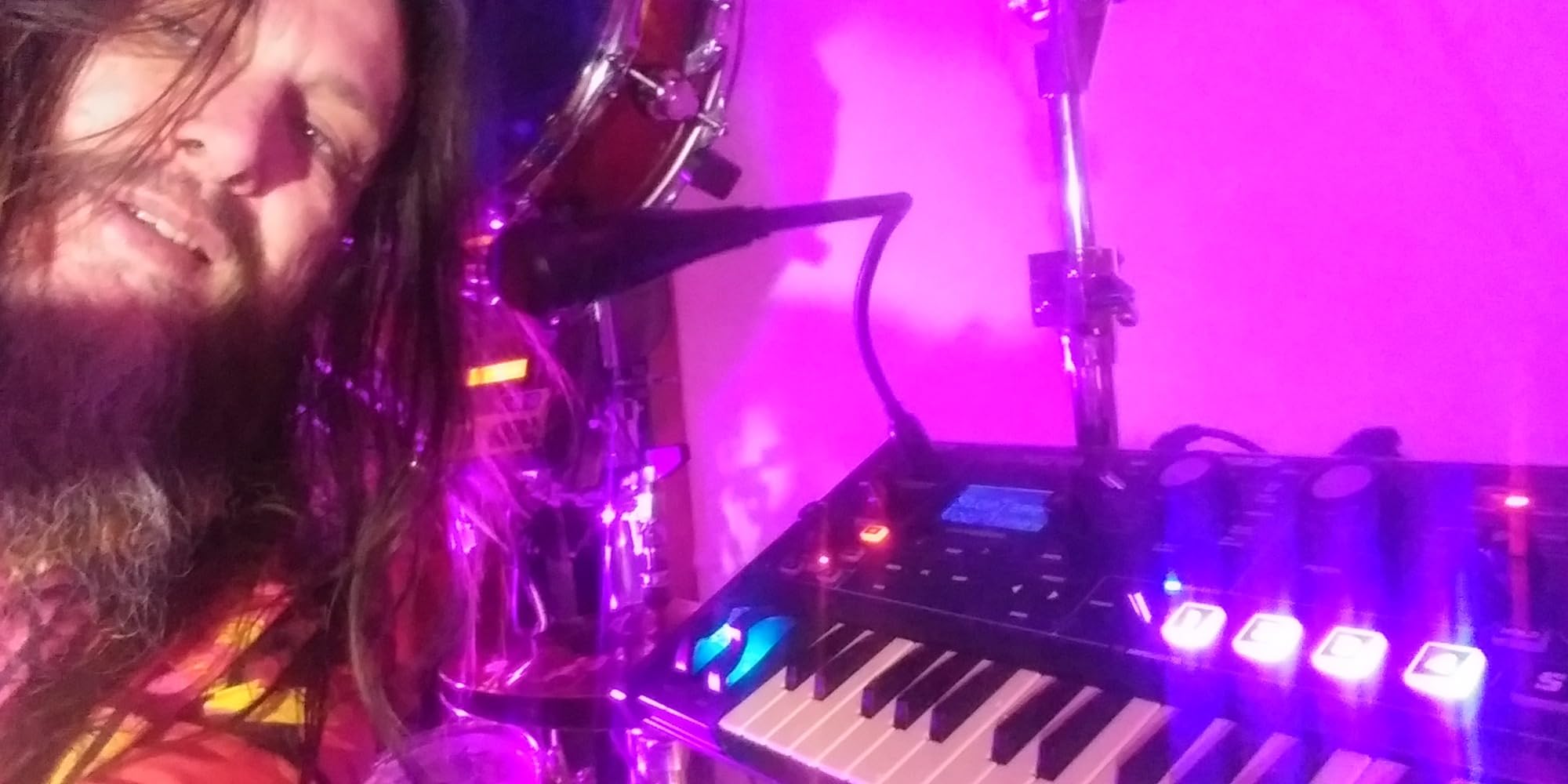 Novation MiniNova Analogue Modelling Compact 37 Mini-key Synth customer photo 2