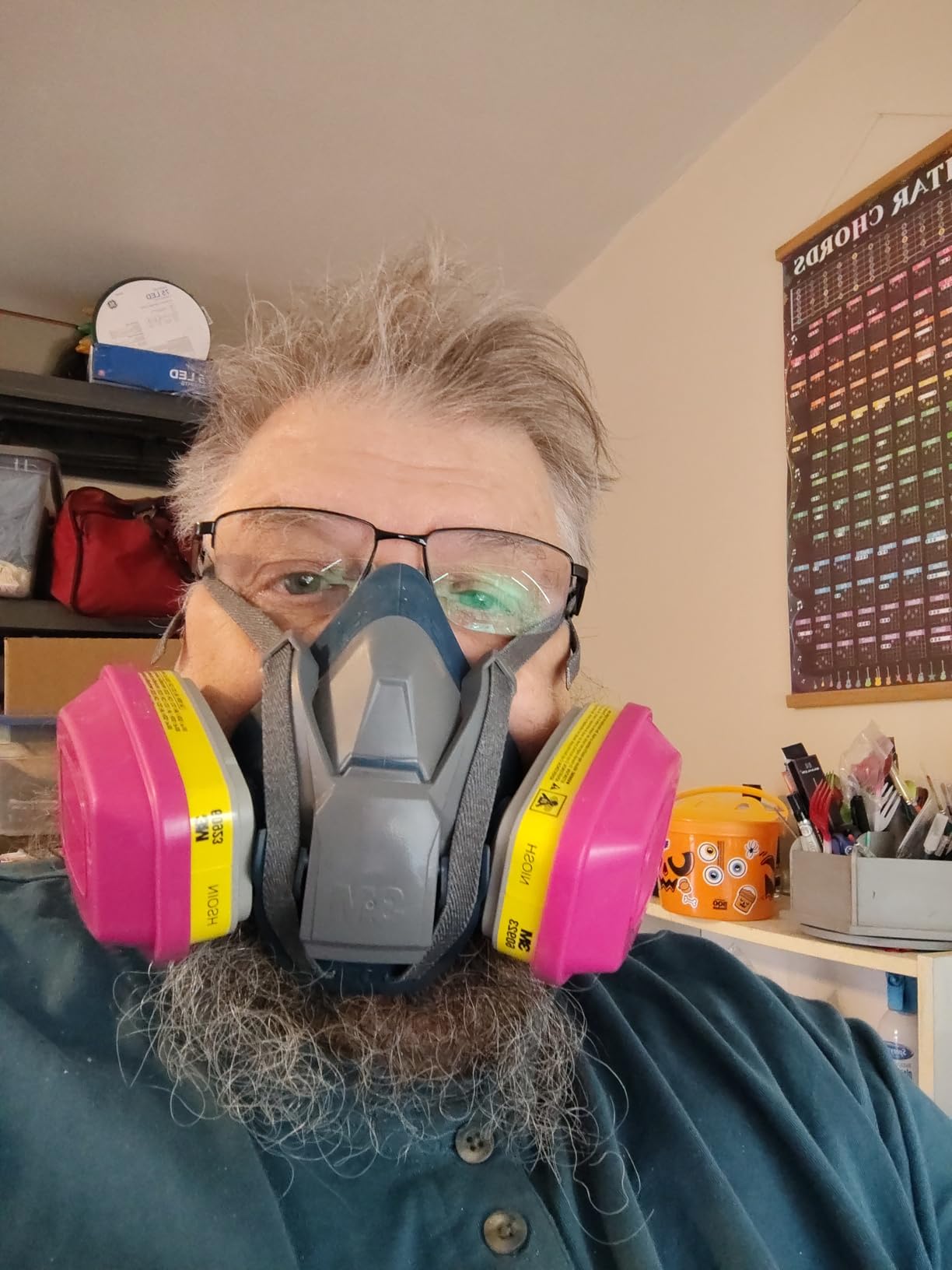 3M Rugged Comfort Quick Latch Half Facepiece Reusable Respirator 6502QL, NIOSH, Cool Flow Exhalation Valve, Bayonet Connection, Silicone Face Seal, for Gases, Vapors, Dust, Maintenance, Construction, Medium customer photo 1