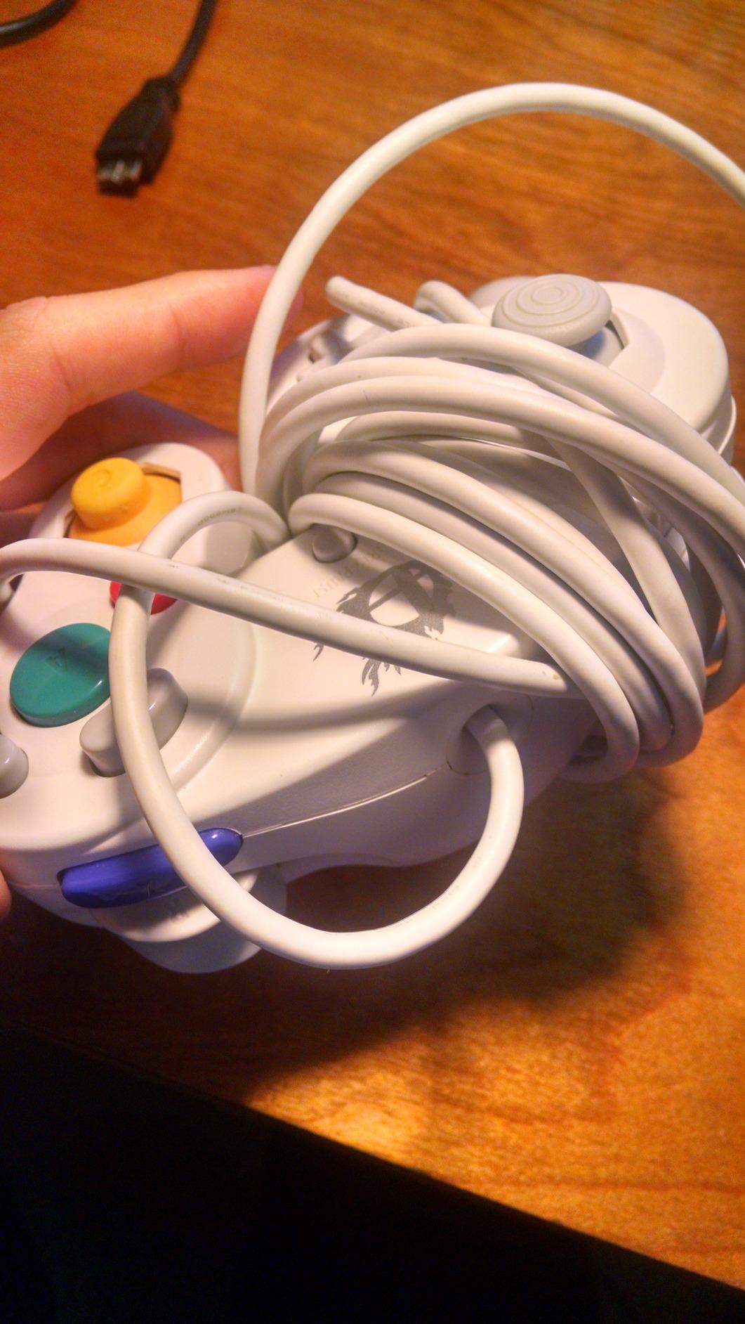 Nintendo Super Smash Bros. White Classic Gamecube Controller customer photo 1
