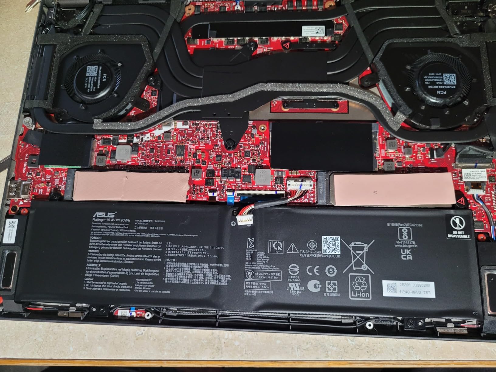 Thermal Grizzly Minus Pad 8-120x20x0.5mm 2-Pack Thermal Interface Pad, Electrically Non-Conductive, High Thermal Conductivity & Compressibility for SSDs, GPUs & Electronics customer photo 2