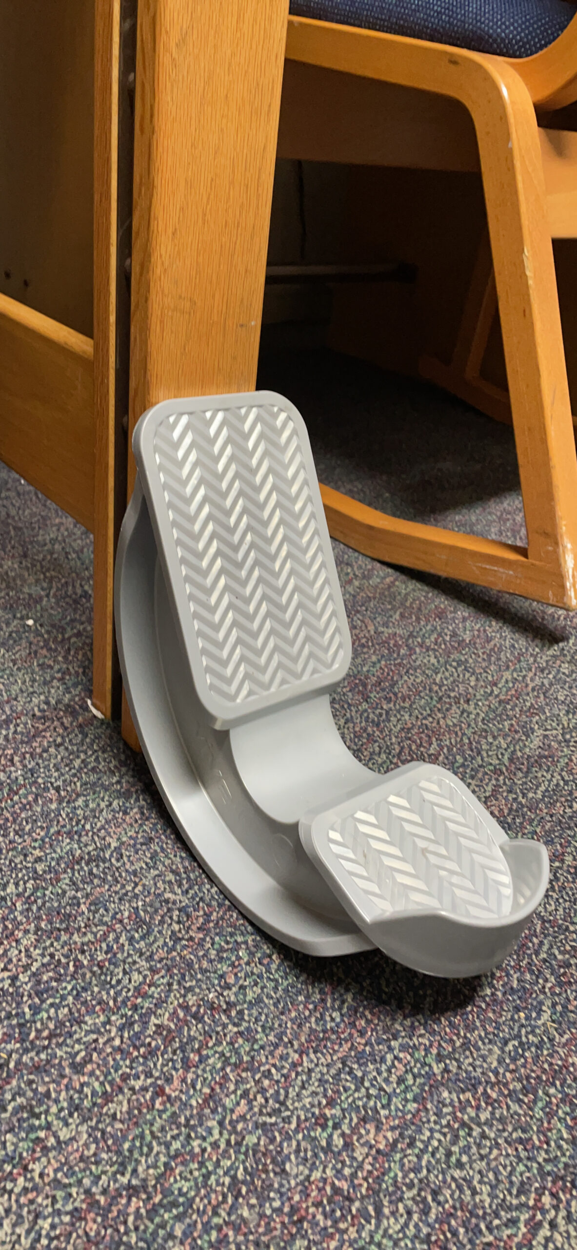Vive Foot Rocker - Calf Stretcher for Achilles Tendinitis, Heel, Feet, Shin Splint, Plantar Fasciitis Pain Relief - Stretches Strained Leg Muscle - Ankle Wedge Stretch Improves Flexibility customer photo 3