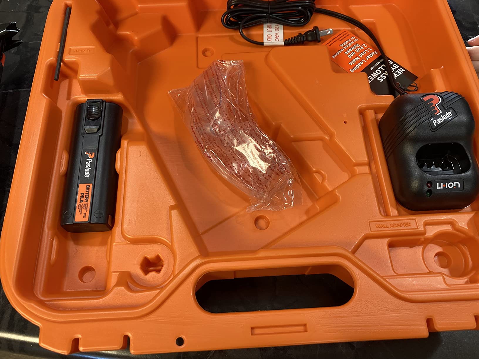 Paslode Cordless XP Framing Nailer - 906300 - Battery & Fuel Cell Powered customer photo 2
