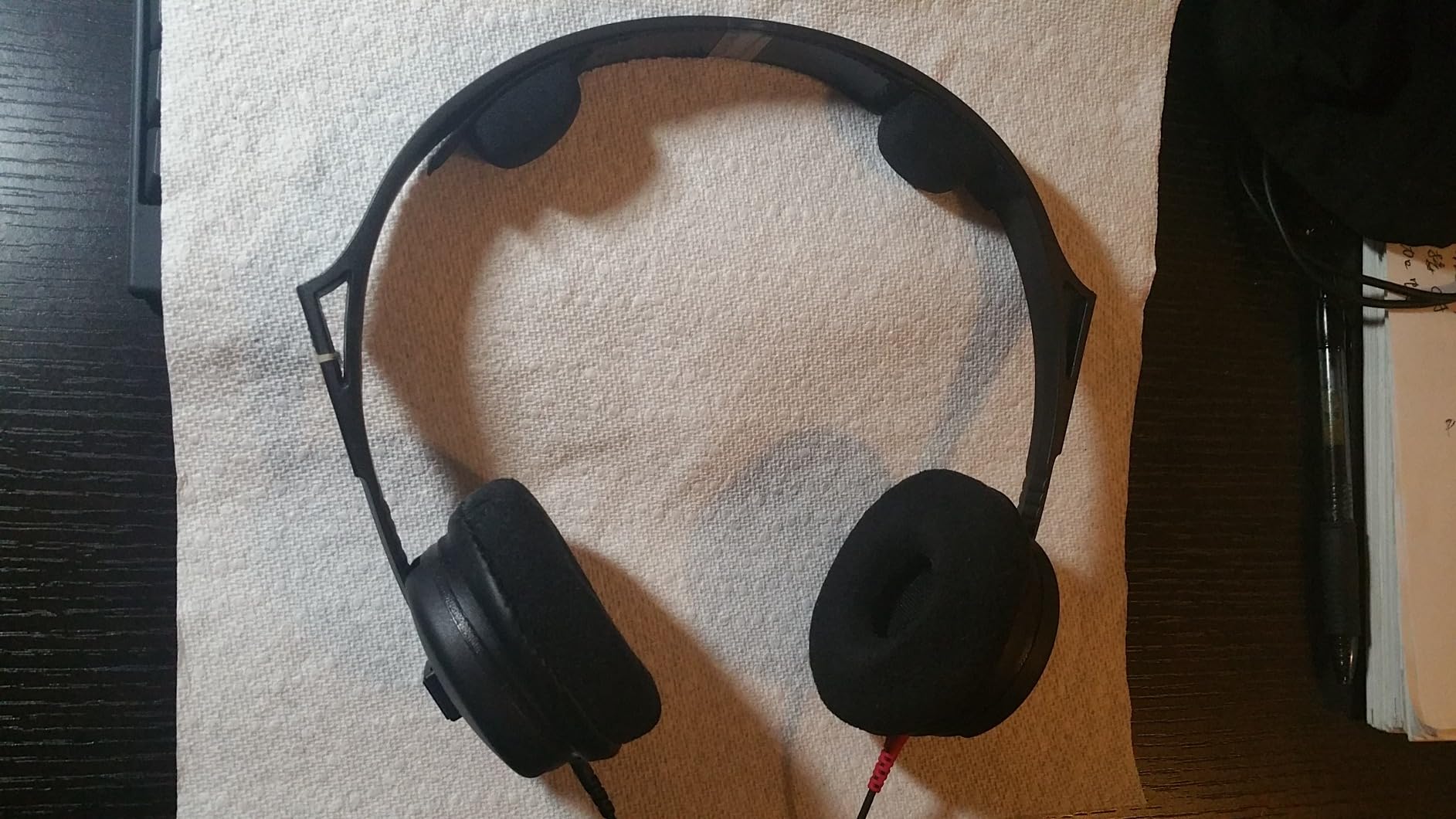 Sennheiser Professional HD 25 LIGHT On-Ear DJ Headphones, Black customer photo 1