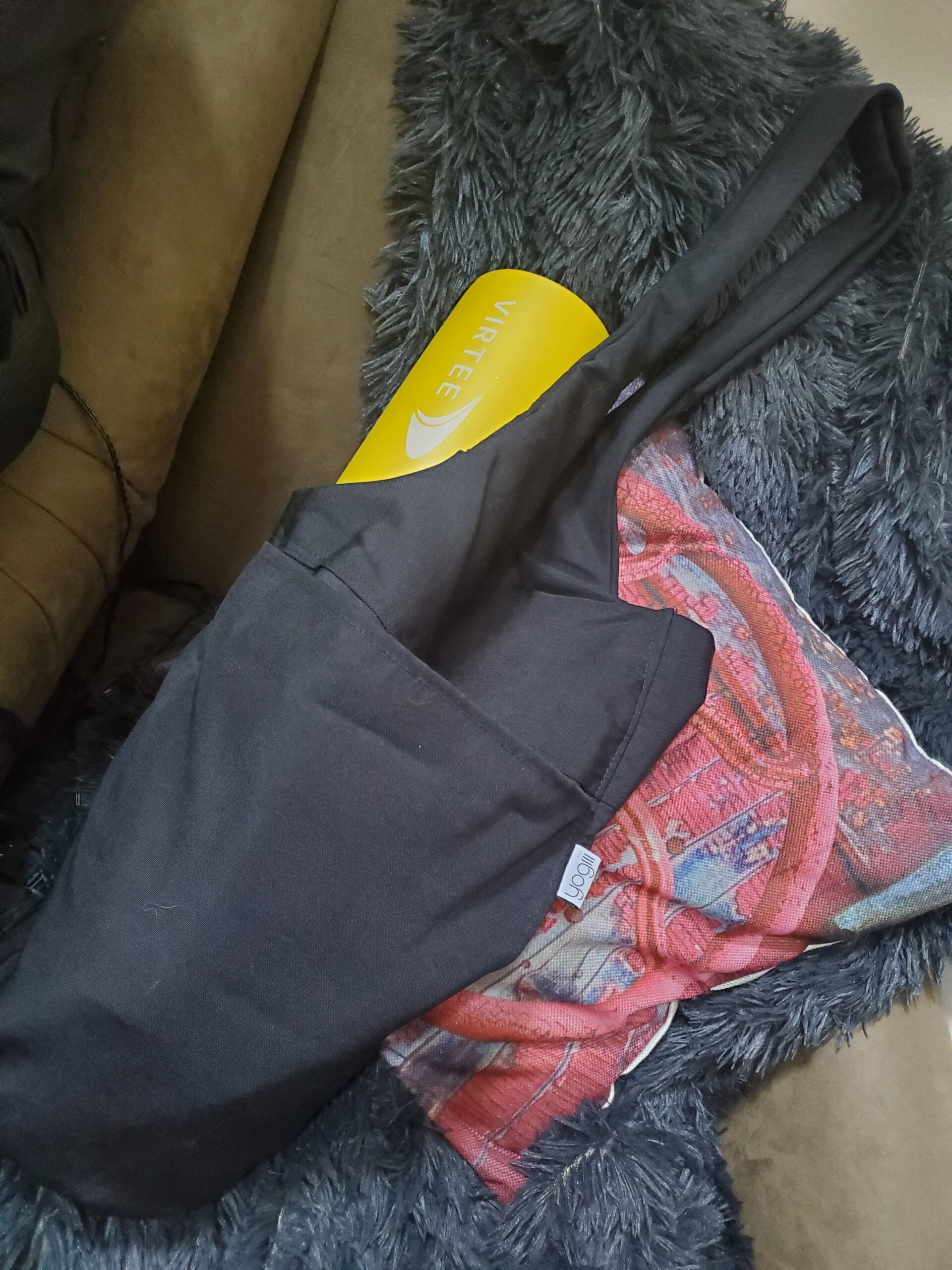 Yogiii Yoga Mat Bag | The ORIGINAL YogiiiTote | Yoga Mat Carrier Tote Sling w/Large Side Pocket & Zipper Pocket | Fits Most Size Mats customer photo 1