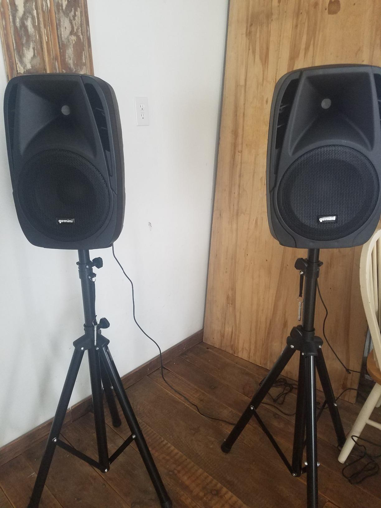 Gemini Portable PA System with Stands - 600W Bluetooth Speaker System with 6-Channel Mixer, Dual 10