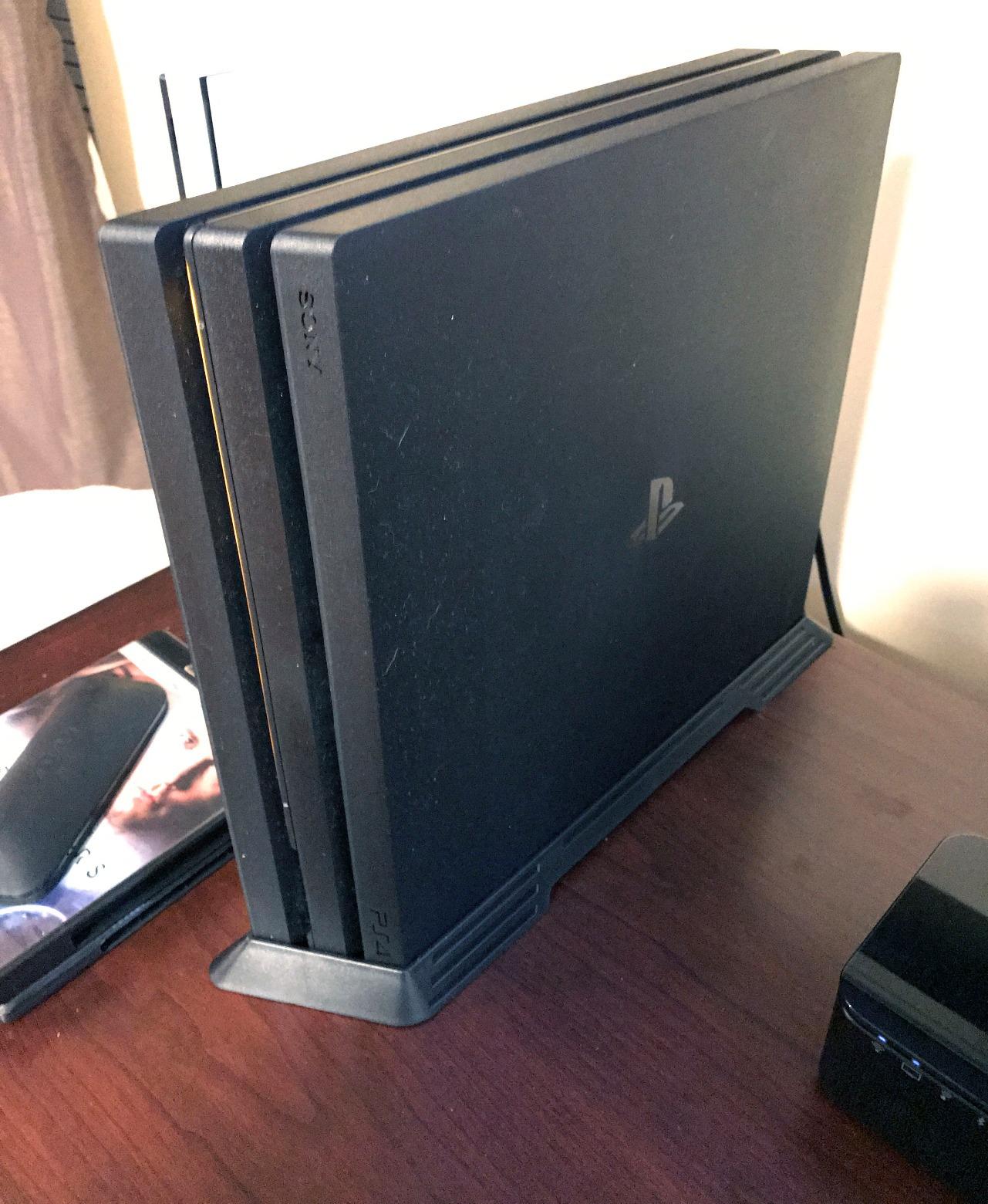 Younik Vertical Stand for P4 Slim, Built-in Cooling Vents and Non-Slip Feet Steady Base Mount for P4 Slim, Black customer photo 2