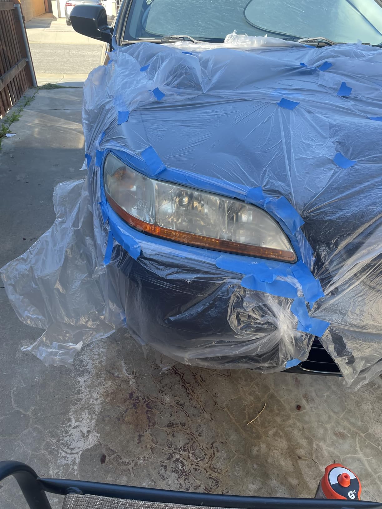 Meguiar's Two Step Headlight Restoration Kit, Headlight Cleaner Restores Clear Car Plastic and Protects from Re-Oxidation, Includes Headlight Coating and Cleaning Solution - 4 Count (1 Pack) customer photo 2