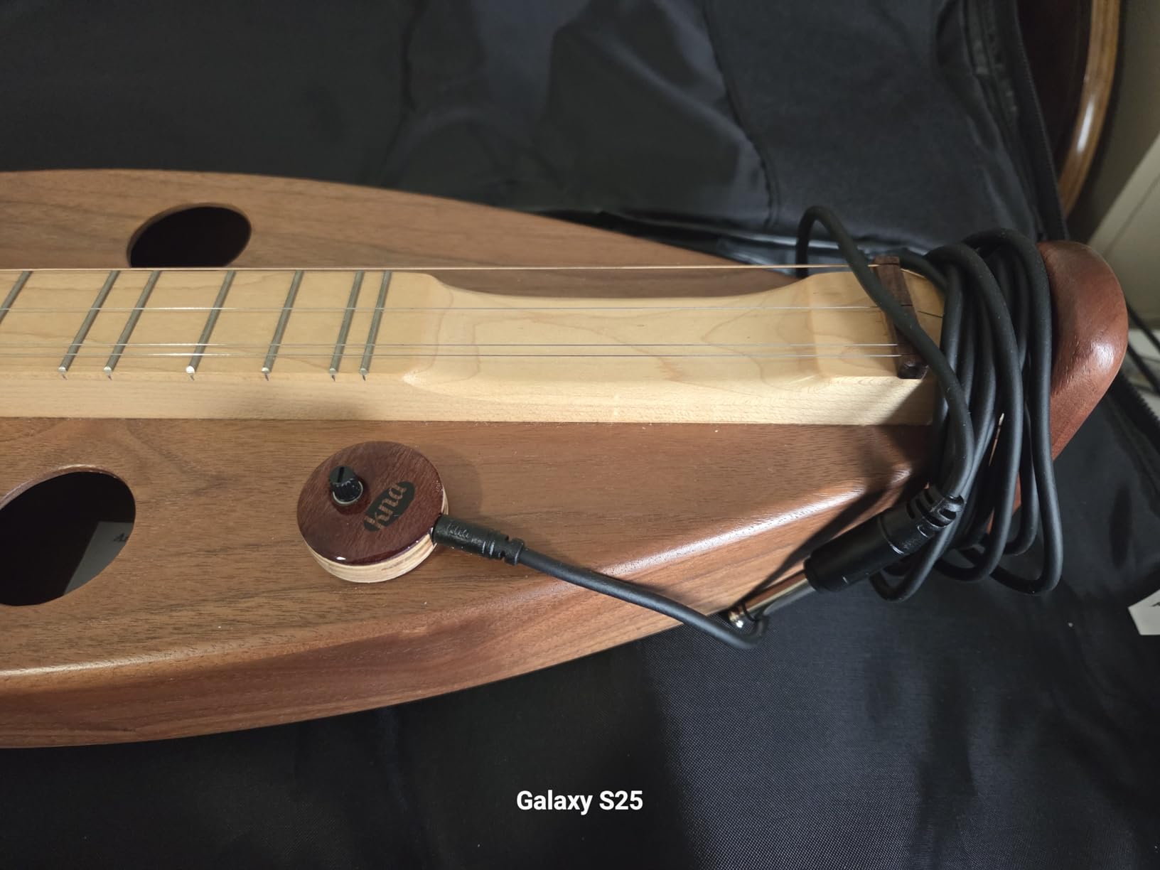 KNA UP-2 Universal Stick-On Piezo Pickup - Natural Acoustic Tone for Guitar, Uke, Drums, Percussion, Volume Control, No-Battery, No-Mod Installation customer photo 2