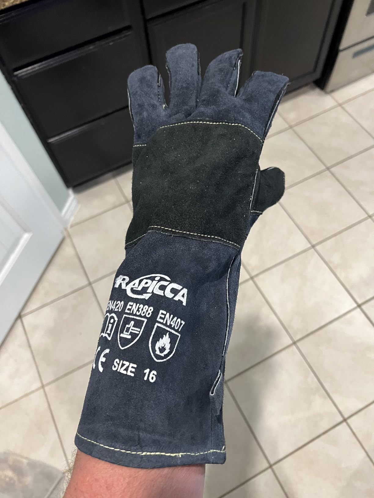 RAPICCA Welding Gloves Fire Heat Resistant: Blue 16IN 932°F - Fireproof Leather For Stick Mig Flux-Core Welder Forge Blacksmith Fireplace Wood Stove Fire Pit Grill Oven Furnace Handling Dry Ice customer photo 1