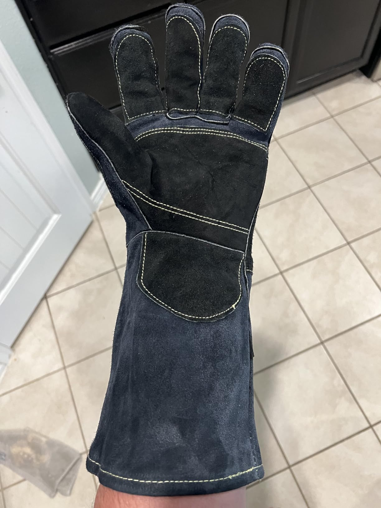 RAPICCA Welding Gloves Fire Heat Resistant: Blue 16IN 932°F - Fireproof Leather For Stick Mig Flux-Core Welder Forge Blacksmith Fireplace Wood Stove Fire Pit Grill Oven Furnace Handling Dry Ice customer photo 2