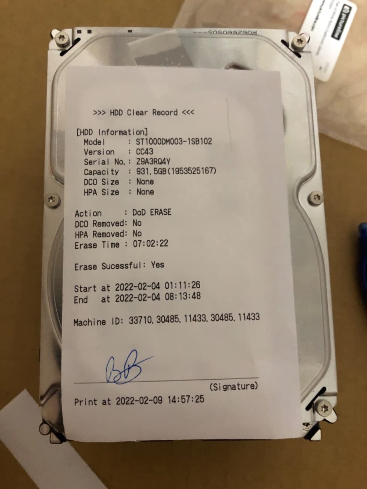 StarTech.com 4 Bay SSD/HDD Hard Drive Eraser, 2.5/3.5