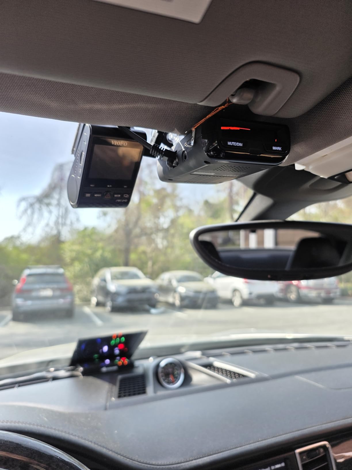Uniden R3 EXTREME LONG RANGE Laser/Radar Detector, Record Shattering Performance, Built-in GPS w/ Mute Memory, Voice Alerts, Red Light & Speed Camera Alerts, Multi-Color OLED Display , Black customer photo 1