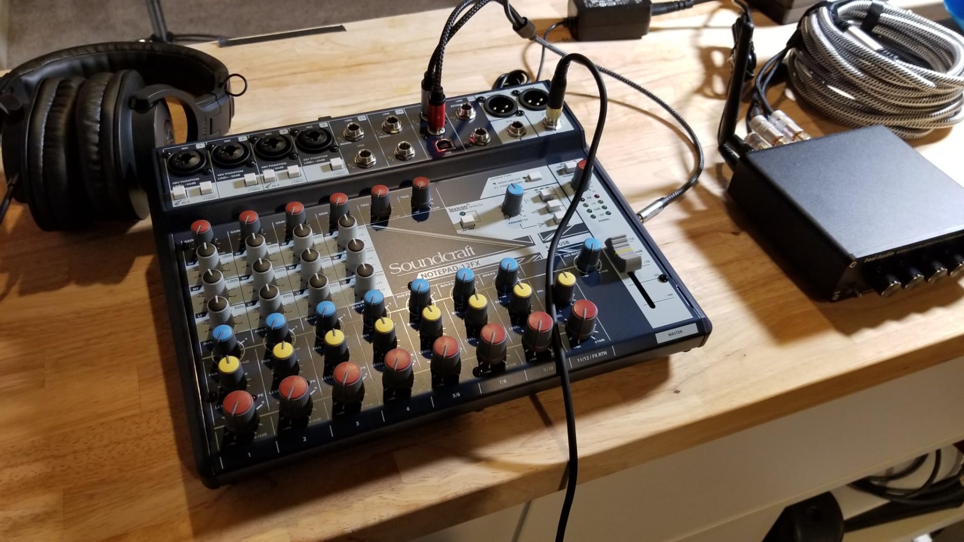 Soundcraft Notepad-12FX Small-Format Analog Mixing Console with USB I/O and Lexicon Effects customer photo 2