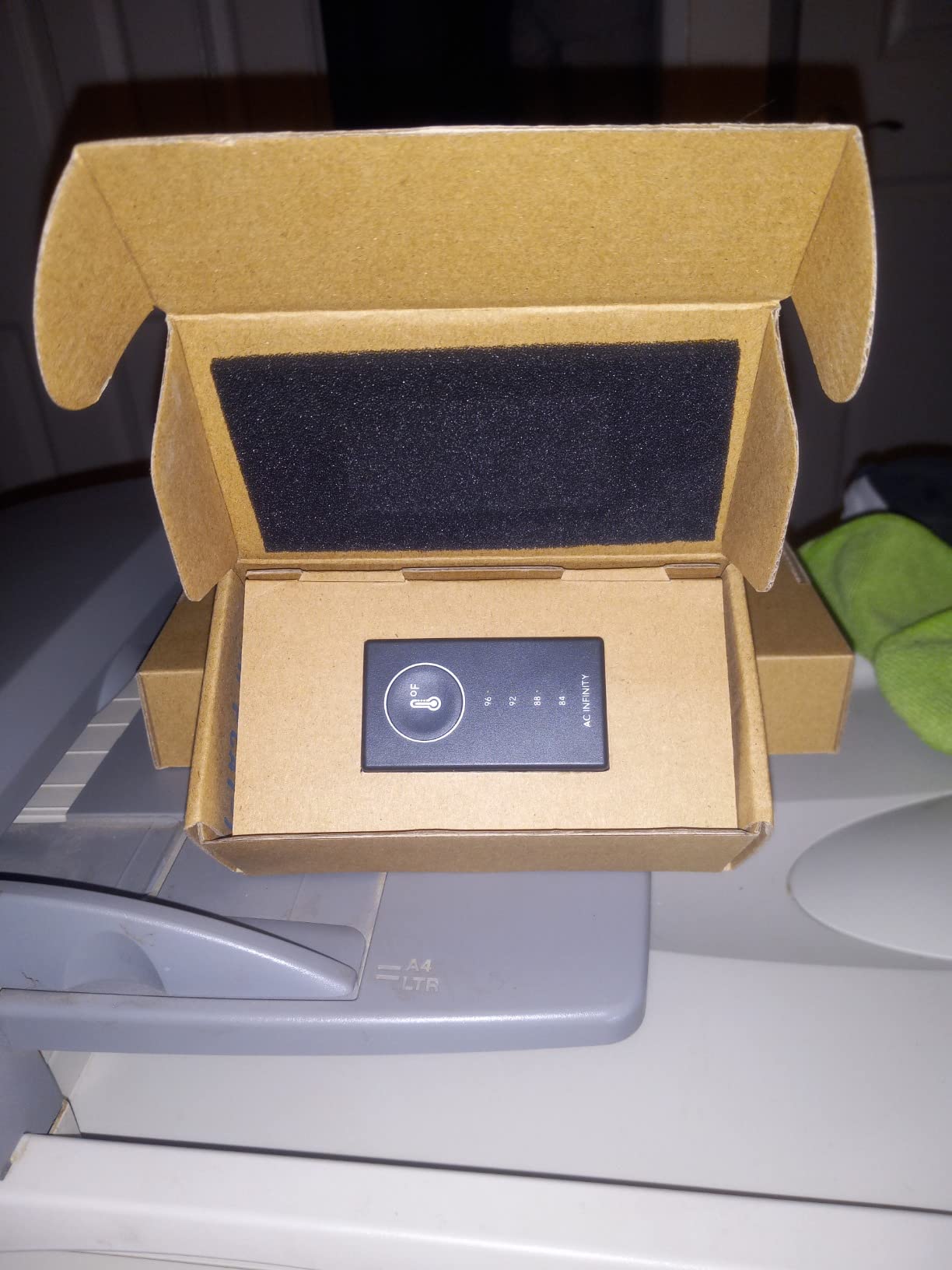 AC Infinity Controller 1, Thermal Trigger for AIRPLATE, MULTIFAN, USB Fans and Devices. Computer, AV Cabinet, Home Theater Cooling customer photo 1