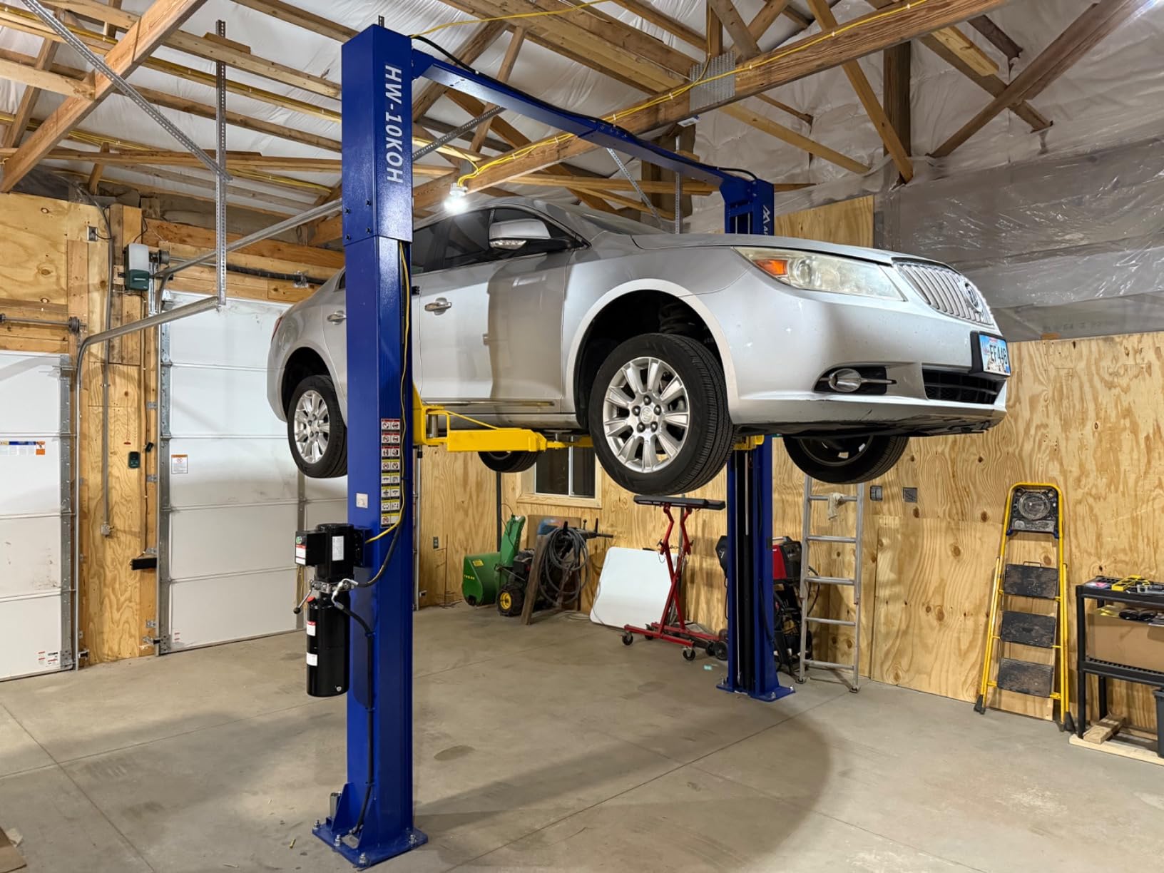 APlusLift HW-10KOH-A 10000LB Two Post Overhead Clear Floor Car Lift/Industry Leading 3 Year Warranty customer photo 4