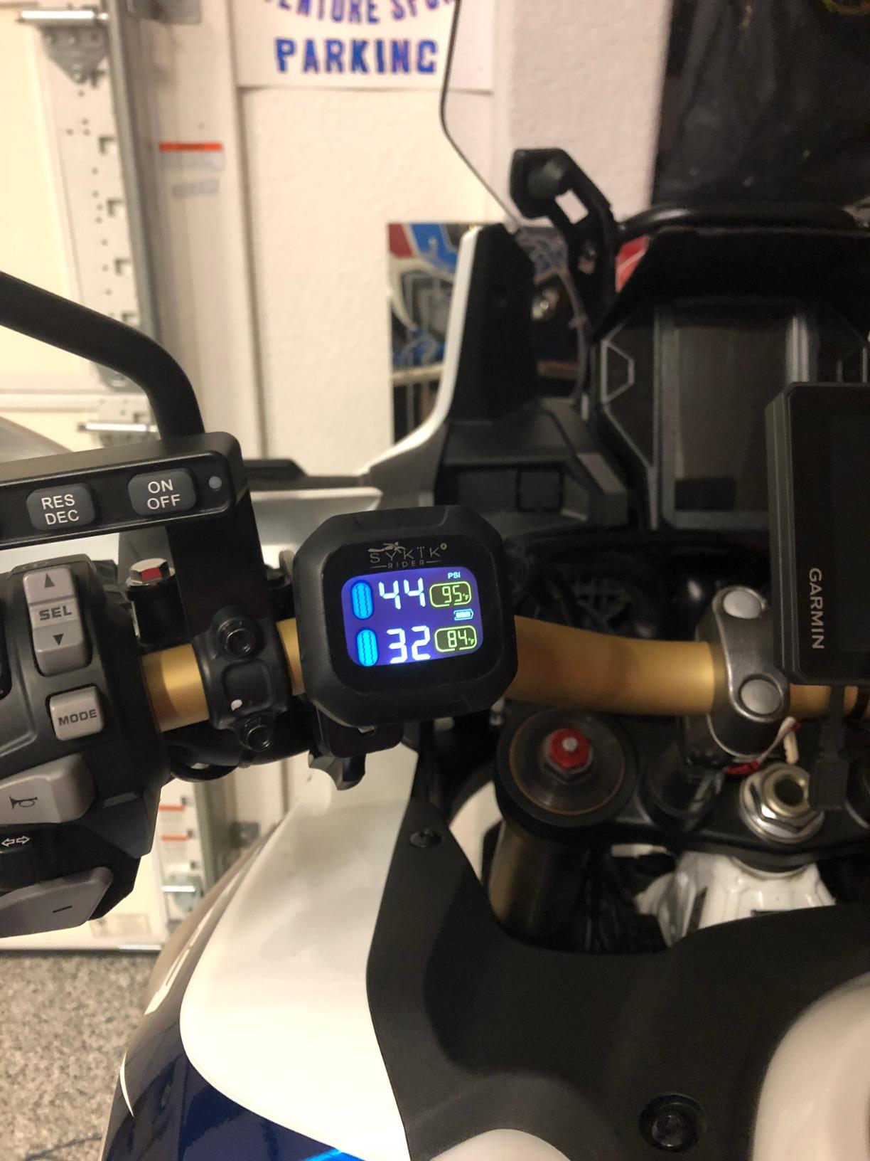 SYKIK Rider SRTP300 Wireless tire Pressure Monitoring System for Motorcycles with 1.5 inch Monitor. Check Your tire Pressure While Riding customer photo 1
