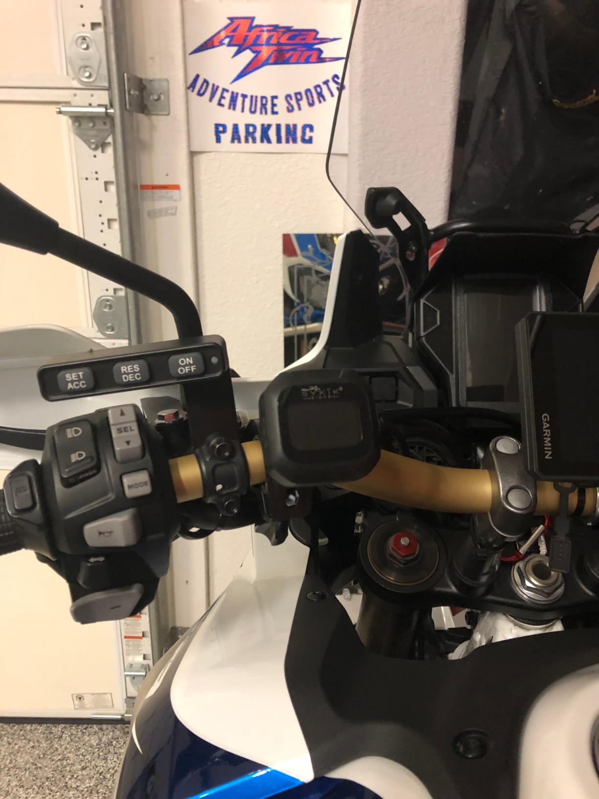 SYKIK Rider SRTP300 Wireless tire Pressure Monitoring System for Motorcycles with 1.5 inch Monitor. Check Your tire Pressure While Riding customer photo 2