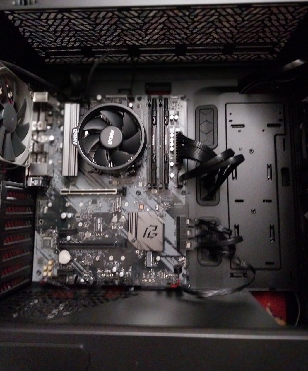 Noctua NF-P12 redux-1700 PWM, High Performance Cooling Fan, 4-Pin, 1700 RPM (120mm, Grey) customer photo 2