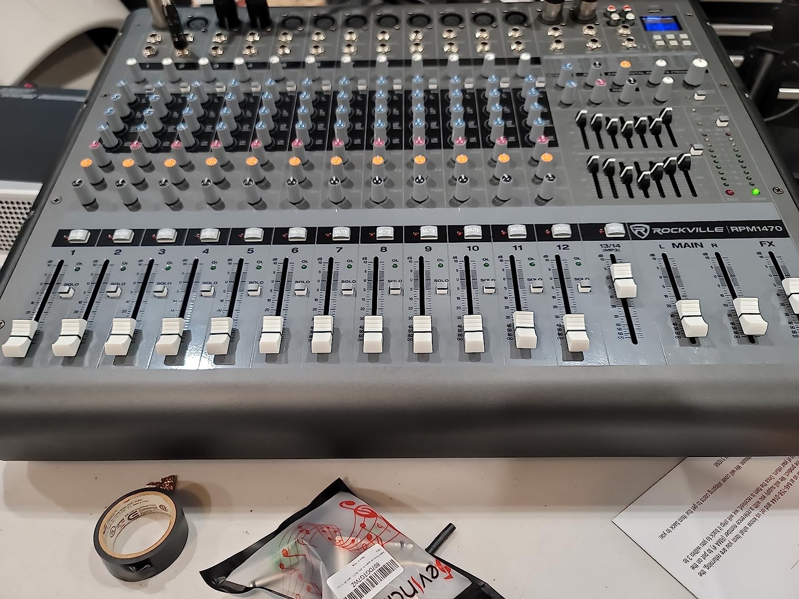 Rockville RPM1470 6000W Peak 14-Channel Powered Mixer with USB/Bluetooth for Live Events/Church Bands customer photo 2