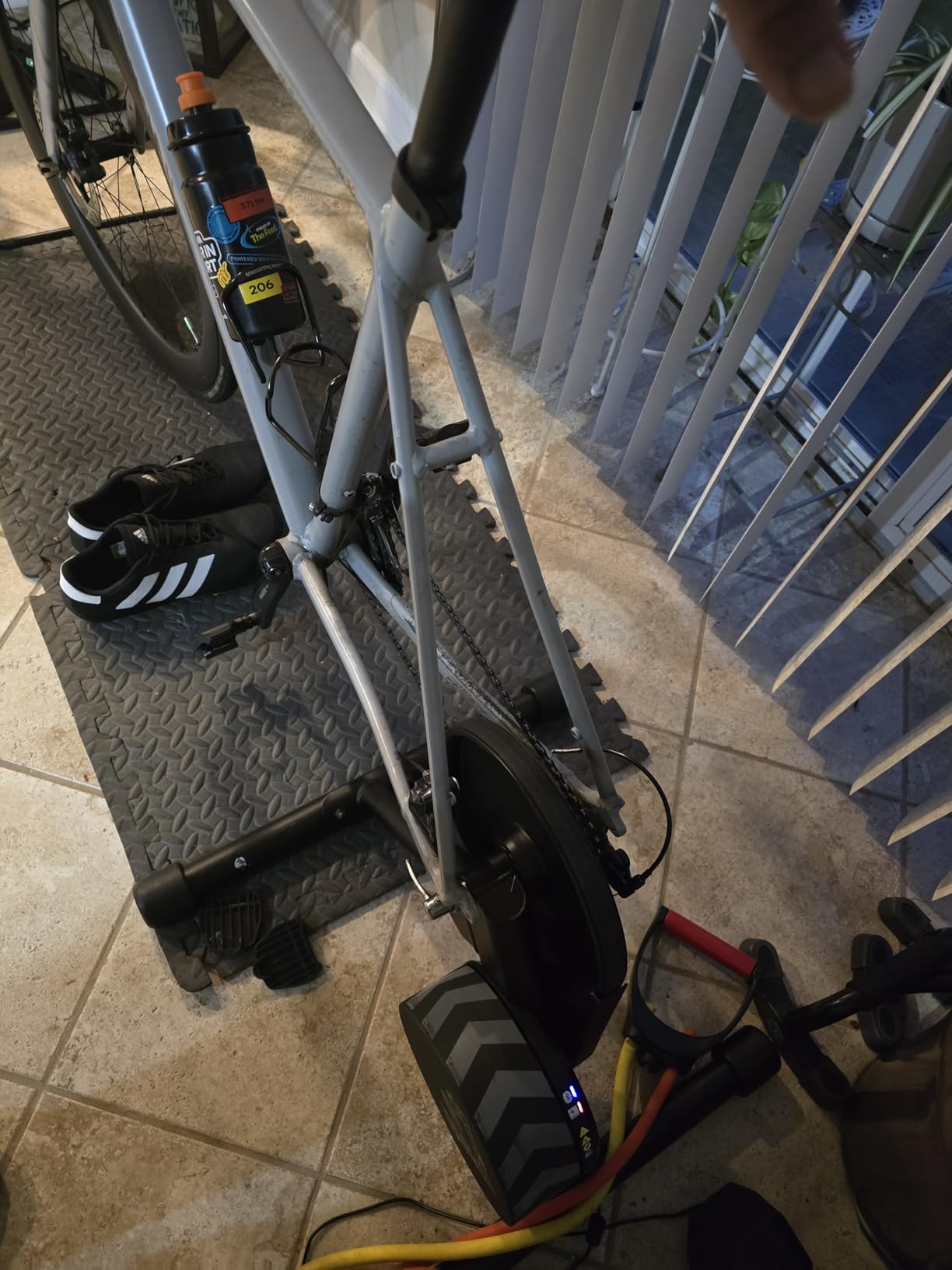 Wahoo KICKR CORE Smart Indoor Trainer for Cycling with App Connectivity customer photo 2
