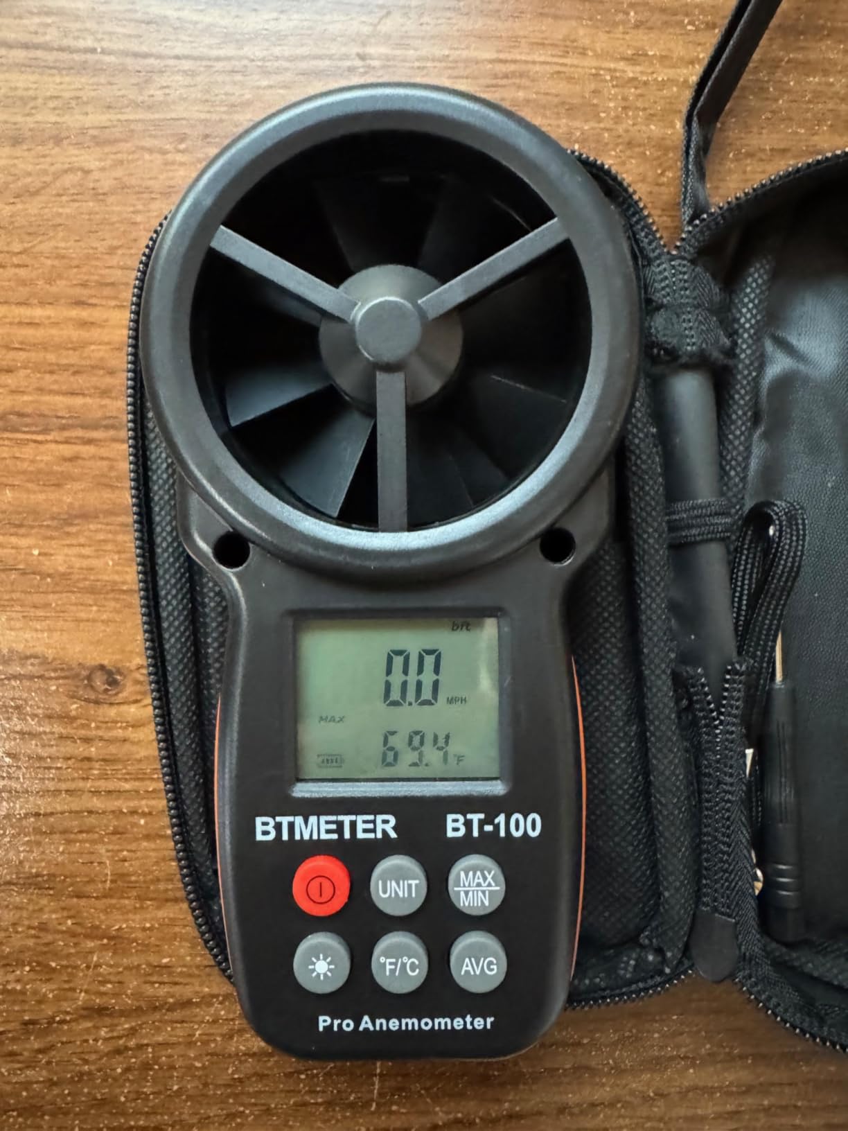 BTMETER BT-100 Handheld Anemometer, Digital Wind Speed CFM Meter Gauge Air Flow Velocity Tester for HVAC Shooting Drone, Wind Chill, 14°F-113°F Wind Temperature customer photo 1