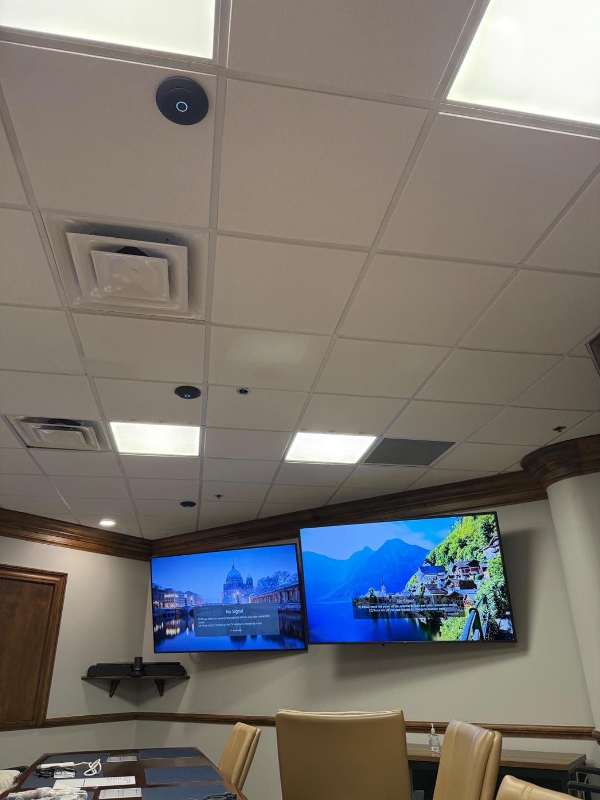 Logitech Rally Plus Video Conference Equipment for Large Conference Rooms customer photo 1