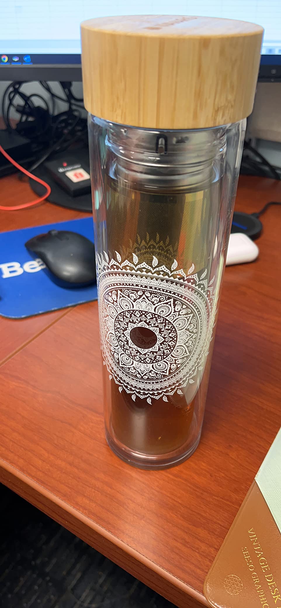 Navaris Glass Water Bottle with Tea Infuser - Double Walled Borosilicate Glass Travel Tumbler with Bamboo Lid and Non Slip Gray Neoprene Sleeve - 17oz customer photo 1