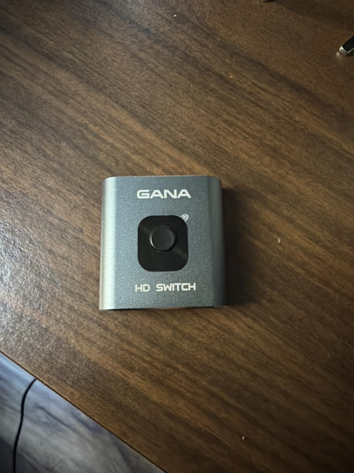 HDMI Switch 4k@60hz Splitter, GANA Aluminum Bidirectional HDMI Switcher 2 in 1 Out, Manual HDMI Hub Supports HD Compatible with Xbox PS5/4/3 Blu-Ray Player Fire Stick Roku (Grey) customer photo 1