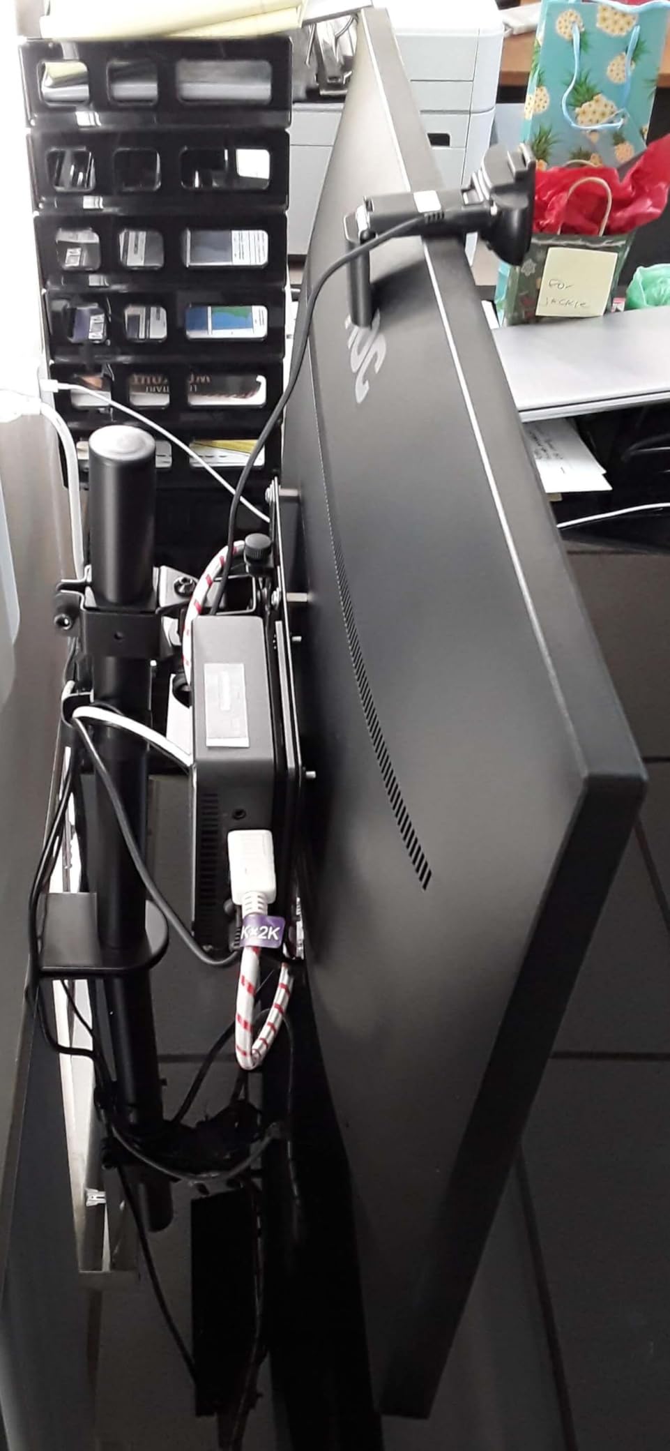 HumanCentric Mounting Bracket Compatible with Intel NUC, VESA Monitor Arm Extension Plate for NUC Mini PC Computer, 75x75mm and 100x100mm Patterns, Does not fit Hades and Skull Canyon NUC customer photo 2
