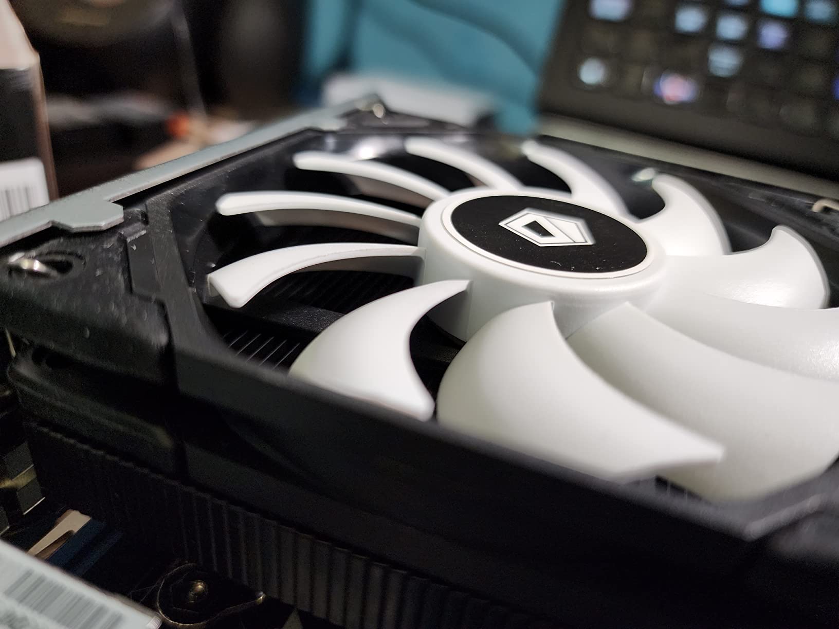 ID-COOLING IS-40X V3 45mm Height Low Profile CPU Cooler, 4 Heatpipes, 15mm Slim Fan, Support Intel LGA1700/1200/115X; AMD AM5/AM4 customer photo 2
