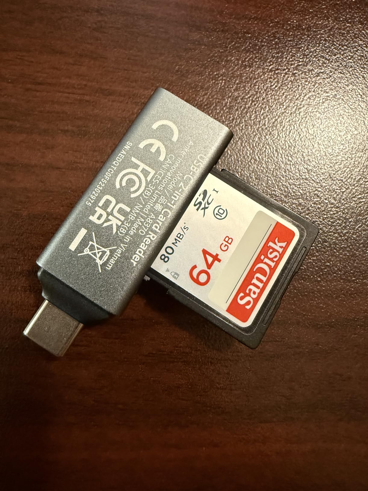 Anker SD Card Reader, 2-in-1 USB C Memory Card Reader for Digital Camera SD Card Viewer customer photo 1