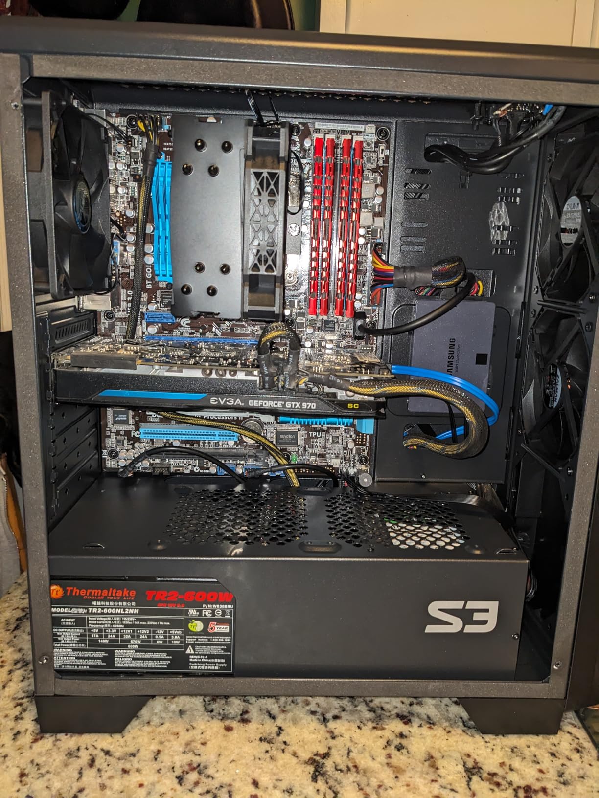 Zalman S3 ATX Mid-Tower PC Case - Full Acrylic Side Panel - 3x Case Fan 120mm Pre-Installed, Black customer photo 1