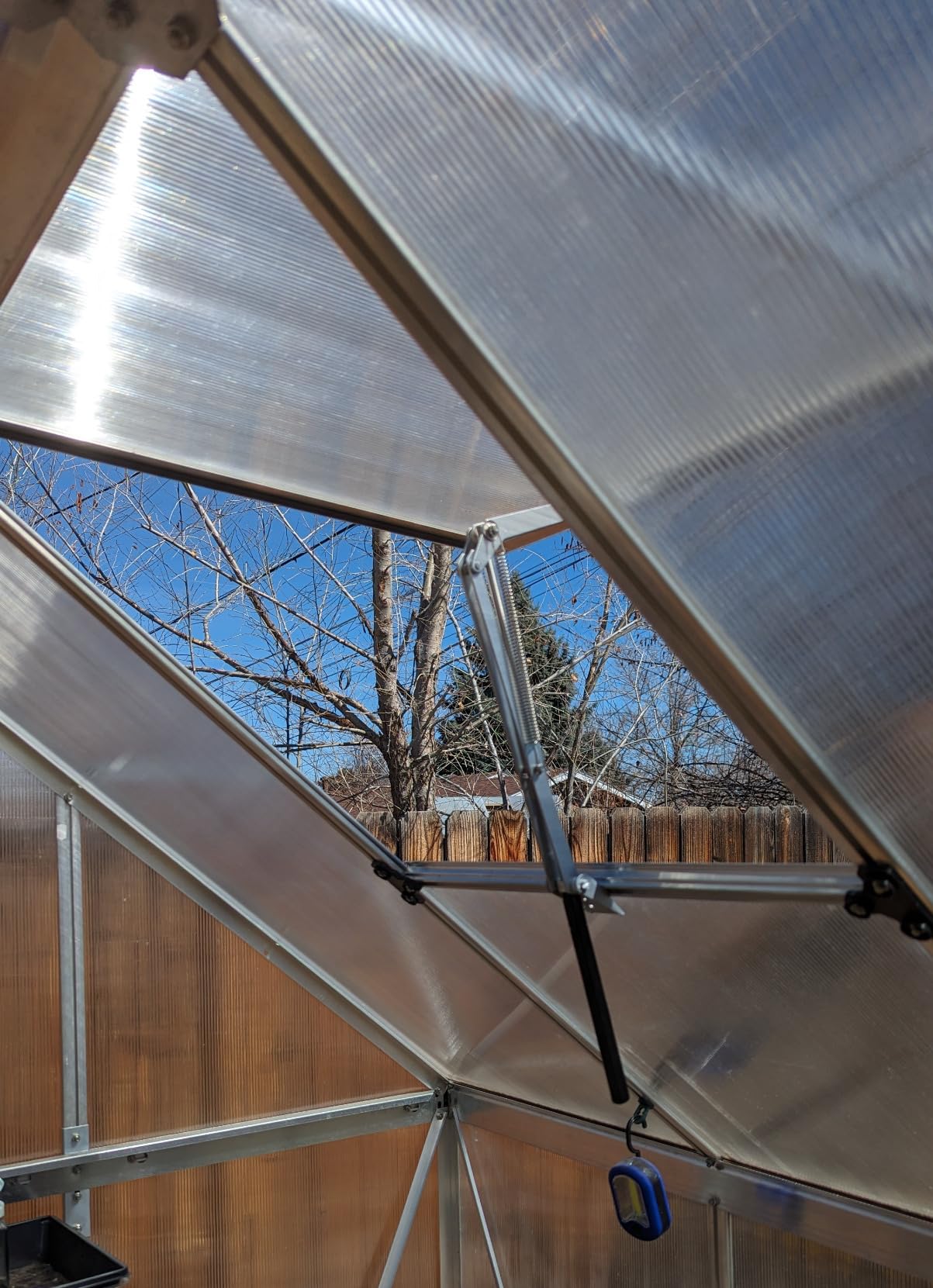 BIBISTORE Solar Heat Sensitive Automatic Greenhouse Window Opener Hothouse Vent Openers Auto Vent Kit Greenhouse Accessories-(Two Springs,Lifts 15.4 Lbs) customer photo 1