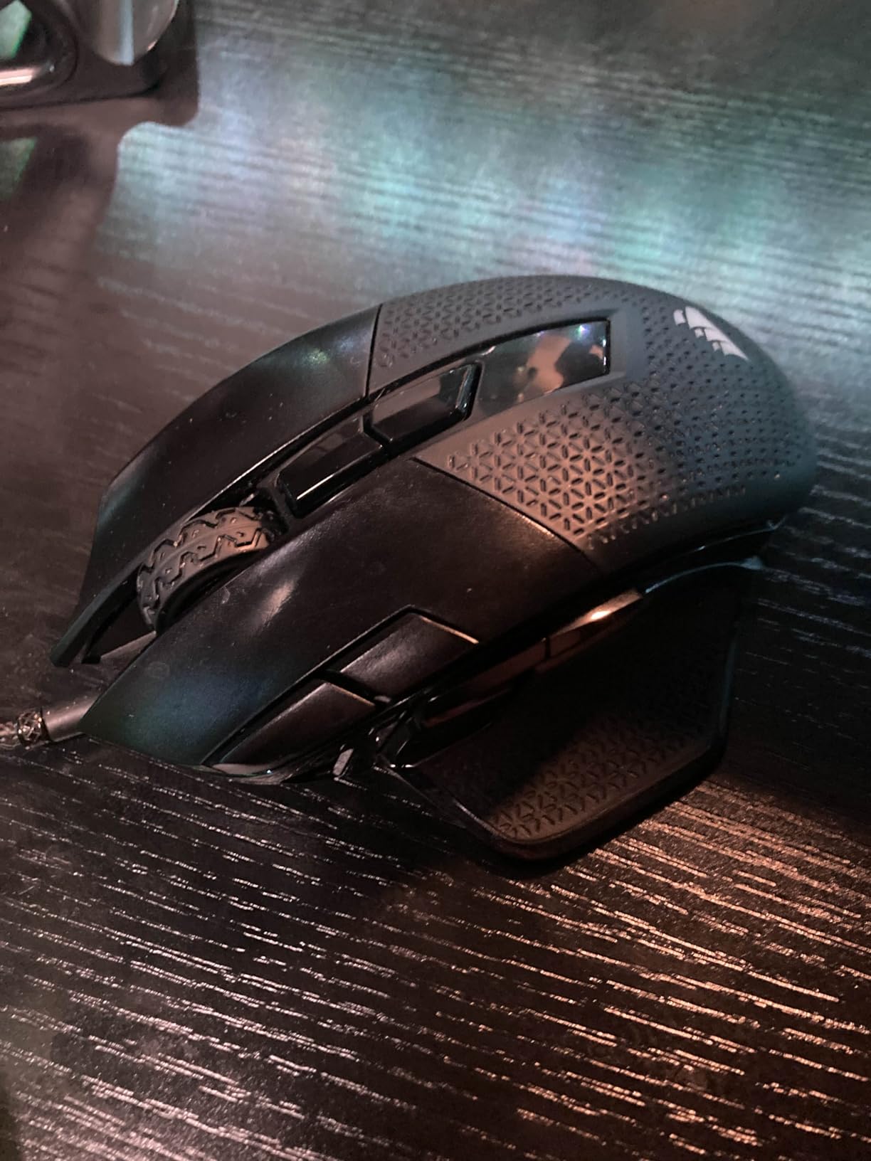 Corsair NIGHTSWORD RGB Gaming Mouse for FPS, MOBA - 18,000 DPI - 10 Programmable Buttons - Weight System - iCUE Compatible customer photo 1