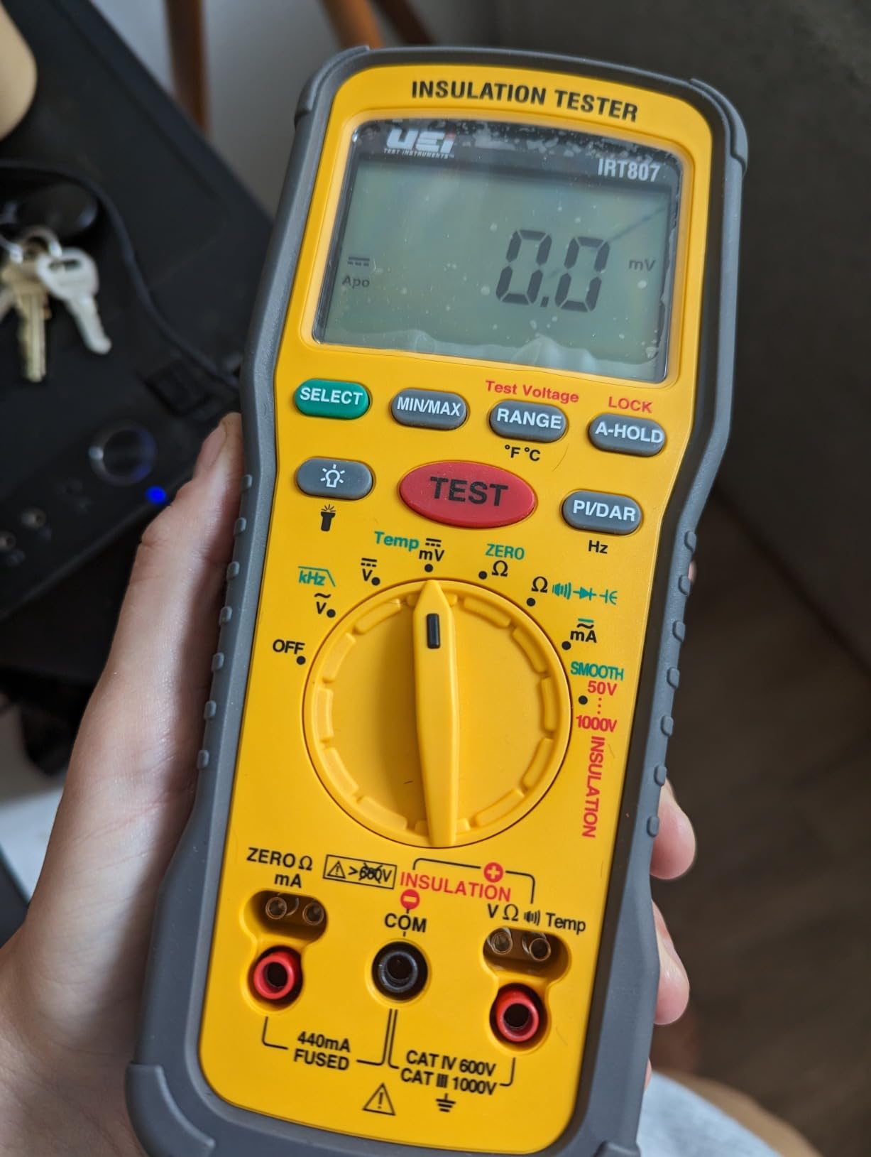 UEi IRT807 Insulation Resistance Tester 1000V AC/DC, Advanced Megohmmeter Measures Insulation Resistance Up to 2G, Voltage Testing Up to 1000V customer photo 2