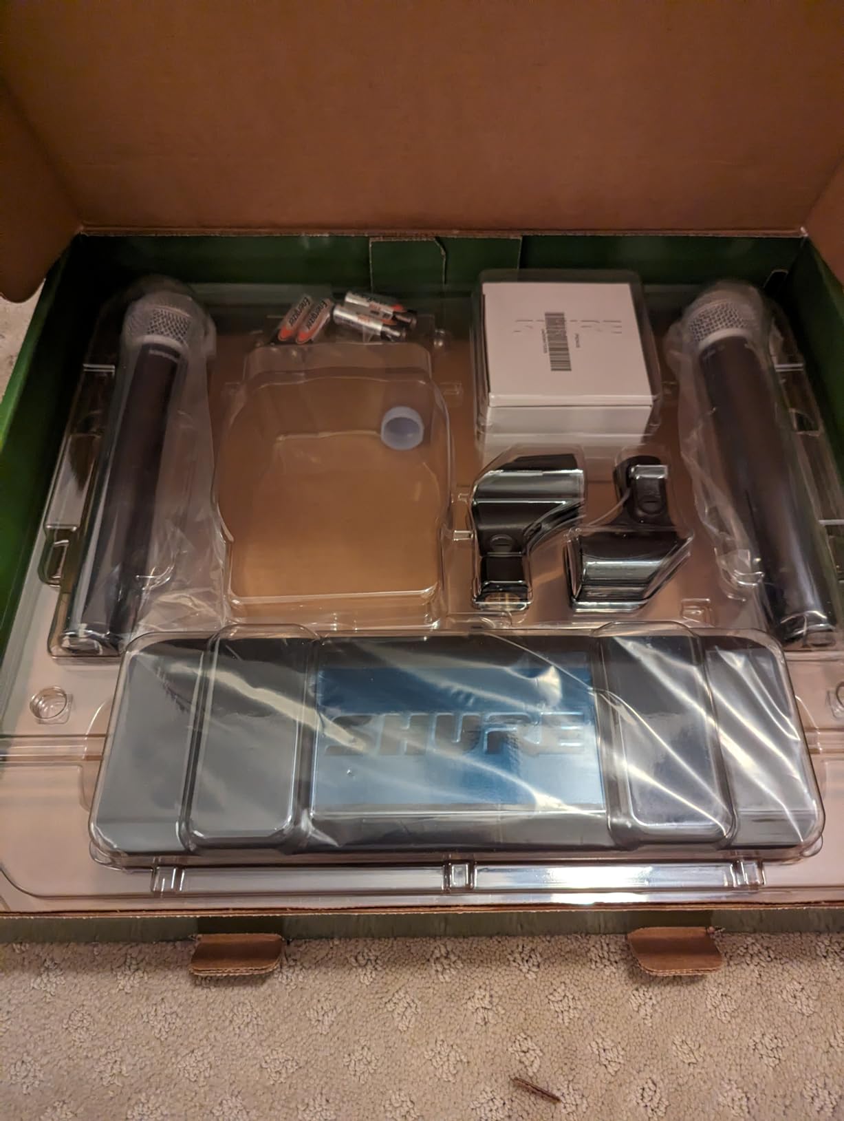 Shure BLX288/SM58 Wireless Microphone System - 14-Hour Battery Life, 300 ft Range, UHF | Includes (2) SM58 Handheld Vocal Mics, Dual Channel Receiver customer photo 2
