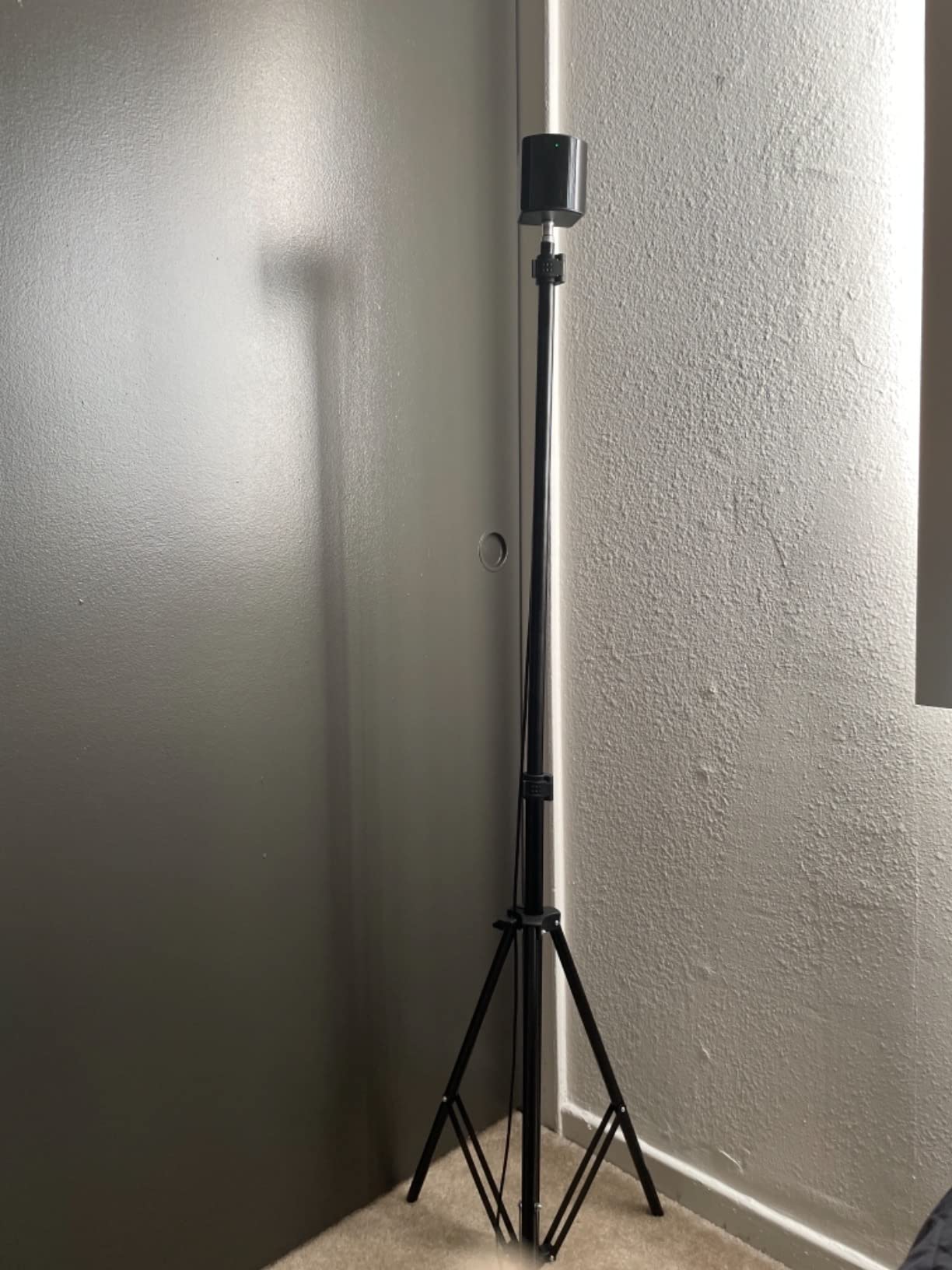 Skywin VR Tripod Stand, Base Station Mount (2 Stands), Compatible with Steam VR Base Station 2.0, Oculus Rift Constellation (Black) customer photo 2