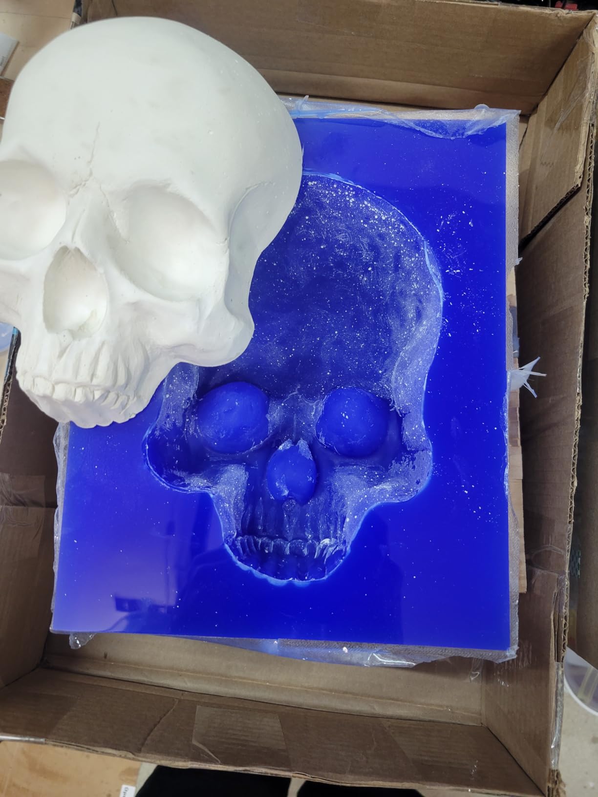 LET'S RESIN Silicone Molds Making Kit 30A, Blue Silicon for Making 2 Part Molds, Liquid Silicone Rubber Mixing Ratio 1:1 - Ideal for Resin Molds, 3D Molds DIY Making (20.8oz) customer photo 2