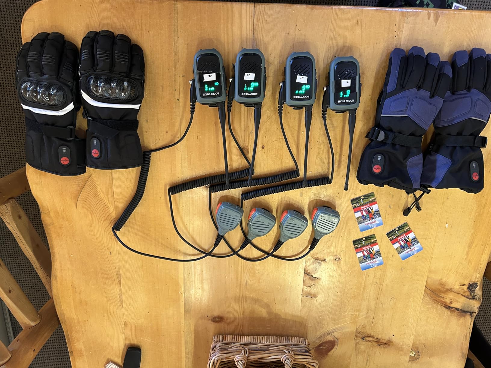 Rocky Talkie 5 Watt Radio - GMRS Radio with IP67 Waterproofing, Long Range Walkie Talkie, NOAA Weather Alerts, 5 Day Battery Life, 1 Pack customer photo 2