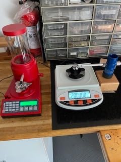 Bonvoisin Analytical Balance 500 gram x 0.001g High Precision Lab Scale Accurate Scientific Laboratory Electronic Scale 1 Milligram Digital Jewelry Weighing Scale with Windshield customer photo 1