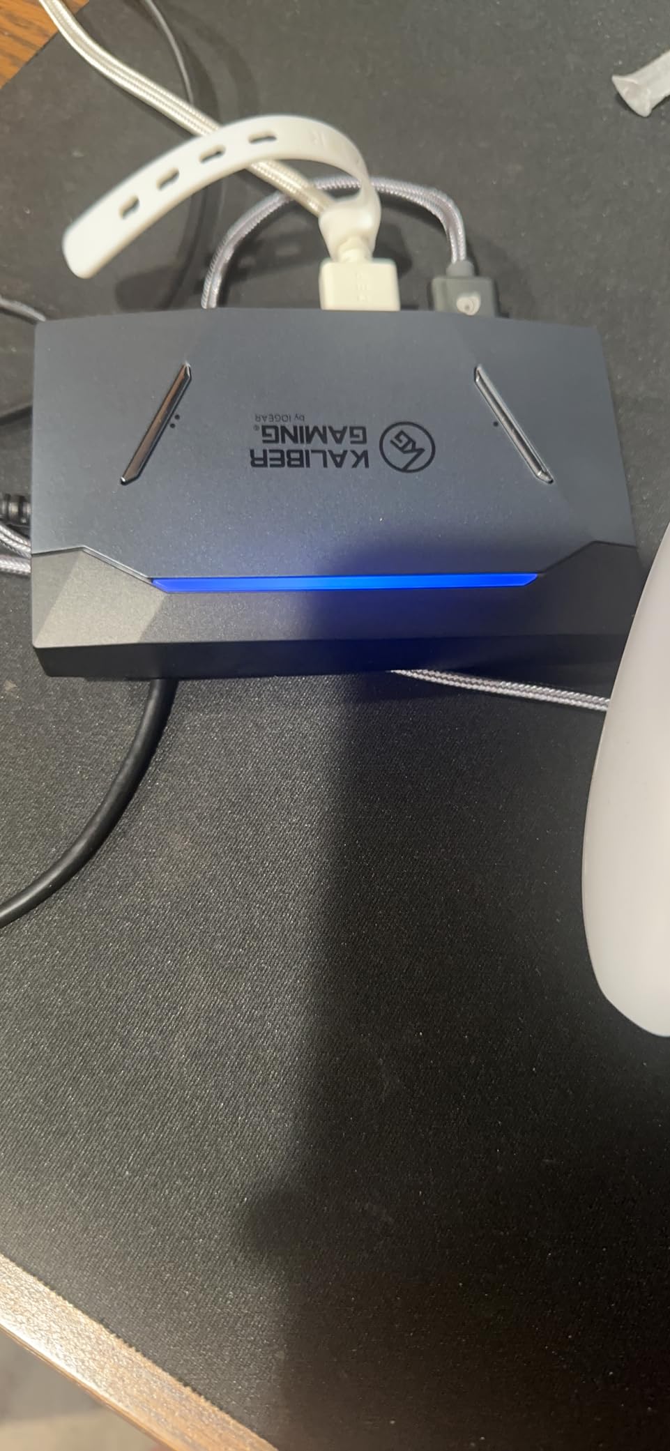 IOGEAR KeyMander 2 Keyboard/Mouse Adapter Plus Controller Crossover, PS4, Xbox Series X/S, Xbox One, Nintendo Switch, GE1337P2 customer photo 2