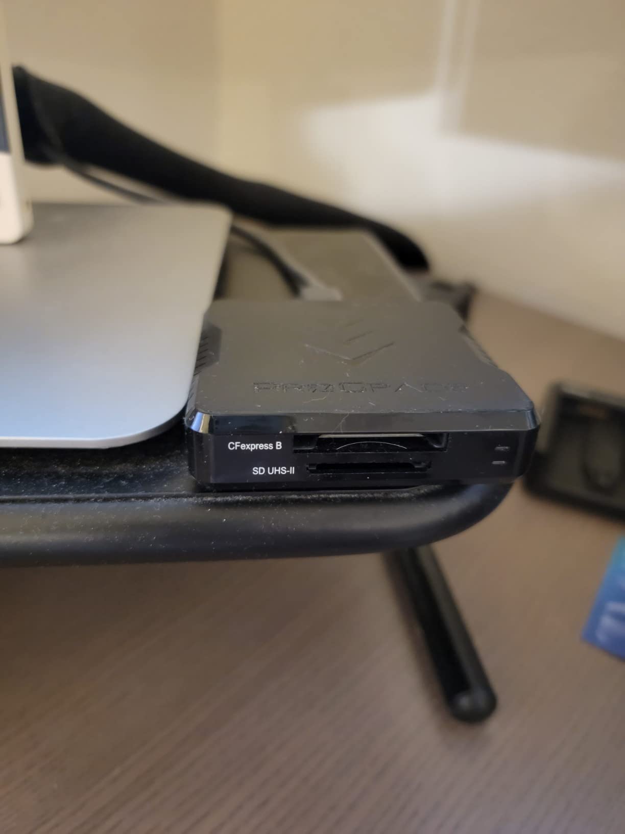 CFexpress Type B and SD UHS-II Dual-Slot Memory Card Reader by ProGrade Digital | USB 3.2 Gen 2 customer photo 1
