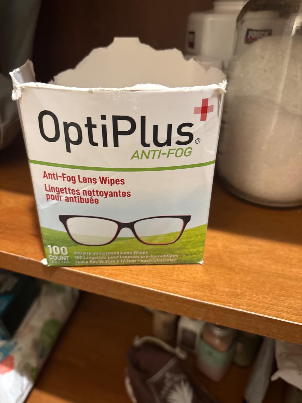 OptiPlus Anti Fog Pre-Moistened Cleaning Wipes for Glasses, Screens, Lenses - Quick-Dry, Scratch-Free, 100 Count customer photo 2