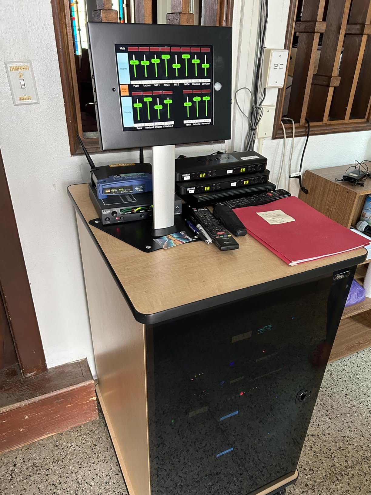 Shure BLX288/PG58 Wireless Microphone System - 14-Hour Battery Life, 300 ft Range, UHF | Includes (2) PG58 Handheld Vocal Mics, Dual Channel Receiver | J11 Band (BLX288/PG58-J11) customer photo 1