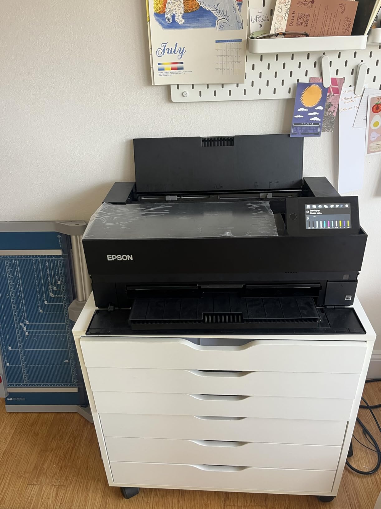 Epson SureColor P900 17-Inch Printer,Black customer photo 1