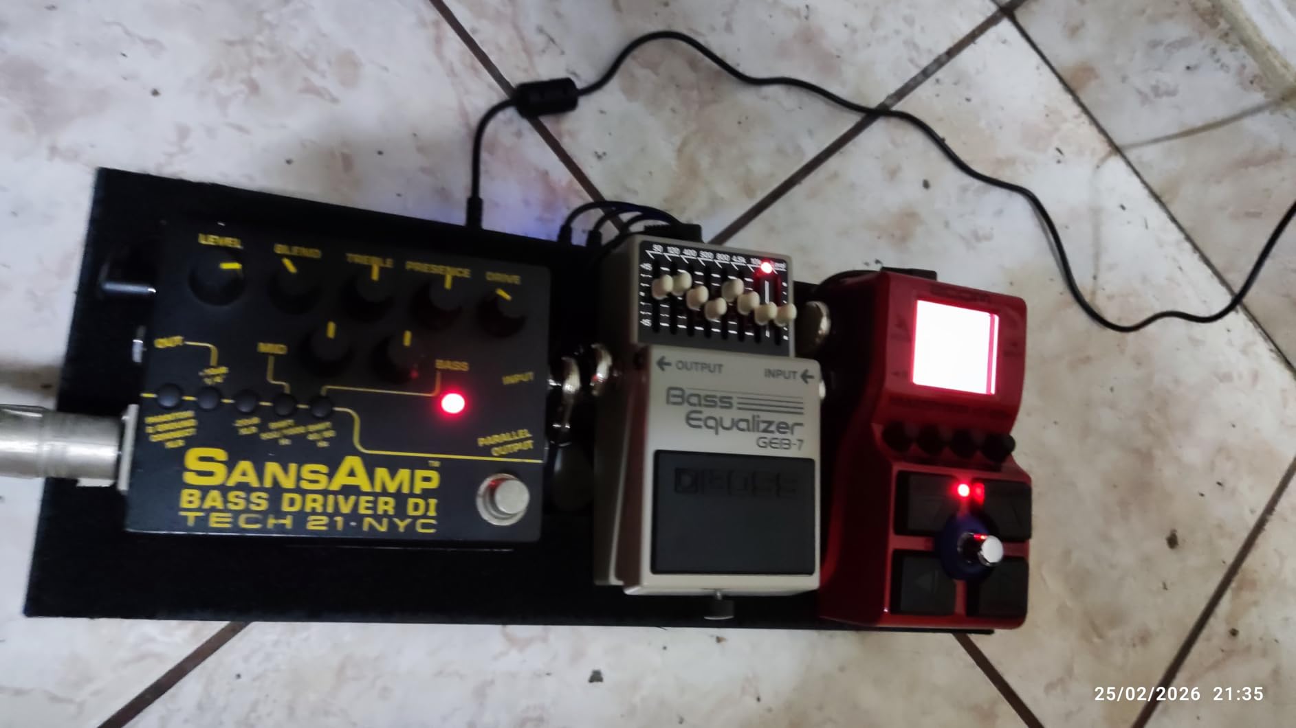 Ghost Fire Large Guitar Pedal Board Aluminum Alloy Super light Effect Pedalboard with Carry Bag,SPL-06 (24.4''x15.7'') customer photo 2