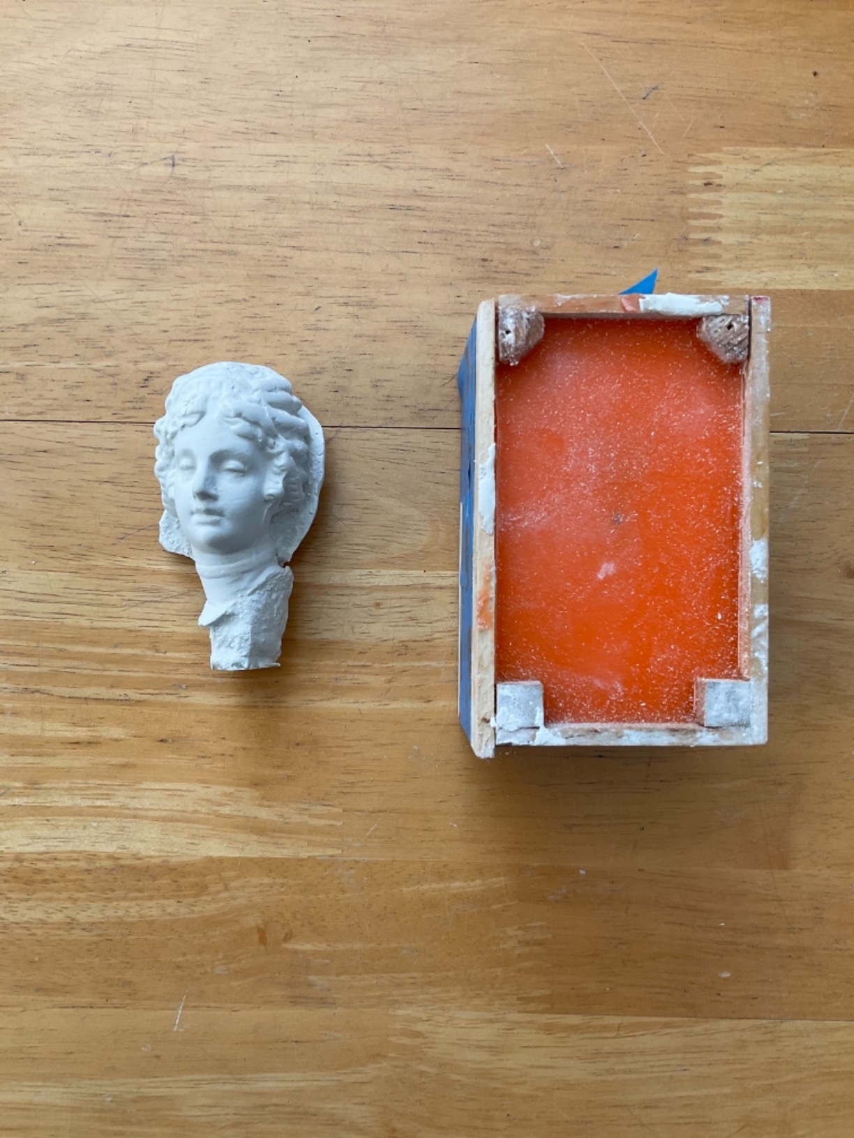 BBDINO Silicone Mold Making Kit, 15A Fast Cure Silicone for Mold Making 2.2 lb(35 Oz), 1A:1B Ideal for Resin/Soap/Candle/Silicon Molds Casting customer photo 2
