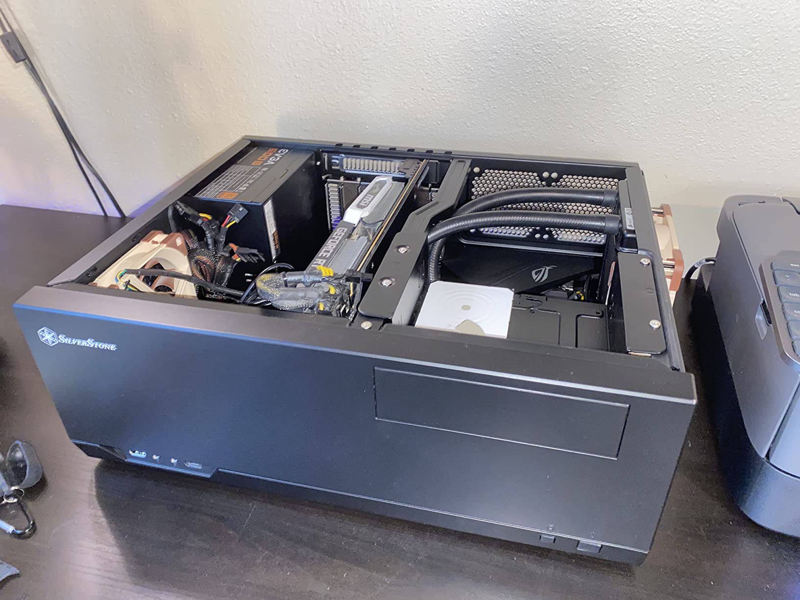 Silverstone Technology Home Theater Computer Case (HTPC) with Faux Aluminum Design for ATX/Micro-ATX Motherboards and New USB Type C Front Port, SST-GD09B-C customer photo 2